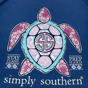 SIMPLY SOUTHERN: Long-Sleeve T-Shirt, Blue with Sea Turtle Graphic. Size: Large